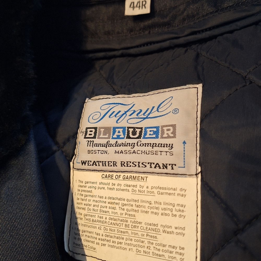 Vintage MINT CONDITION Blauer Men's Navy Bomber Jacket w Fur Collar Size 44R - Picture 3 of 4